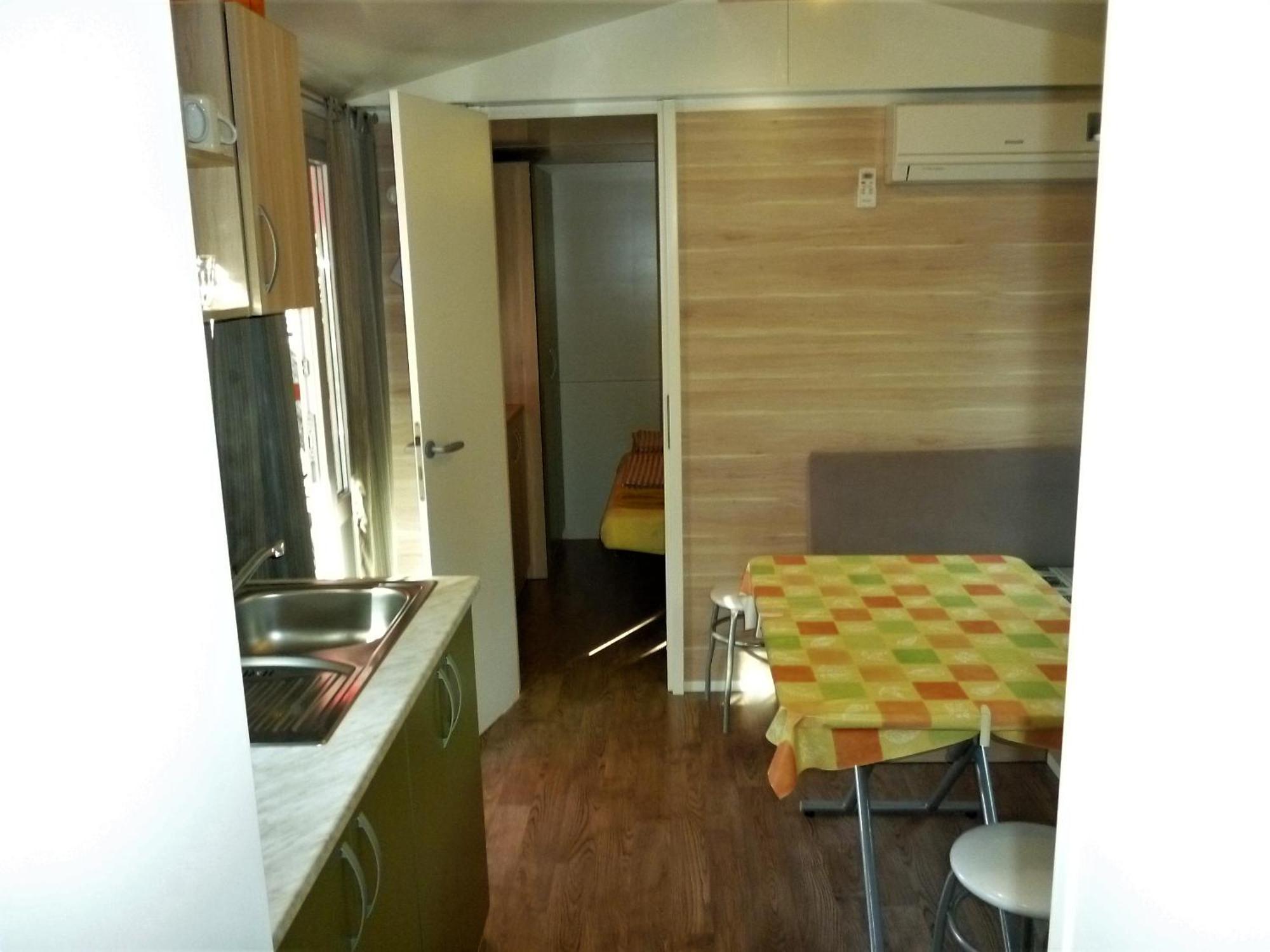 Campsite Pisak - Mobile Homes By The Sea Селине Номер фото